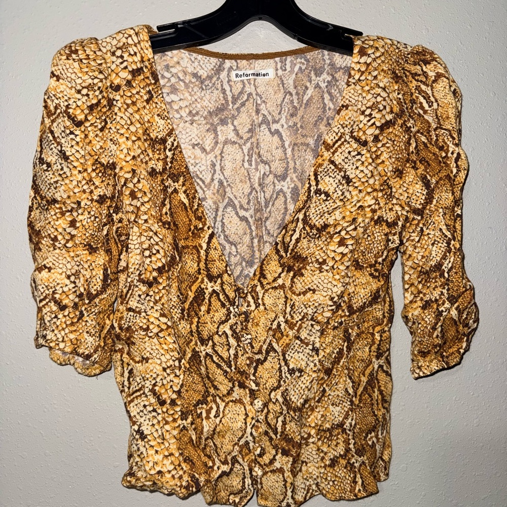 Reformation Eliana Boa Top Button Sleeve Small
